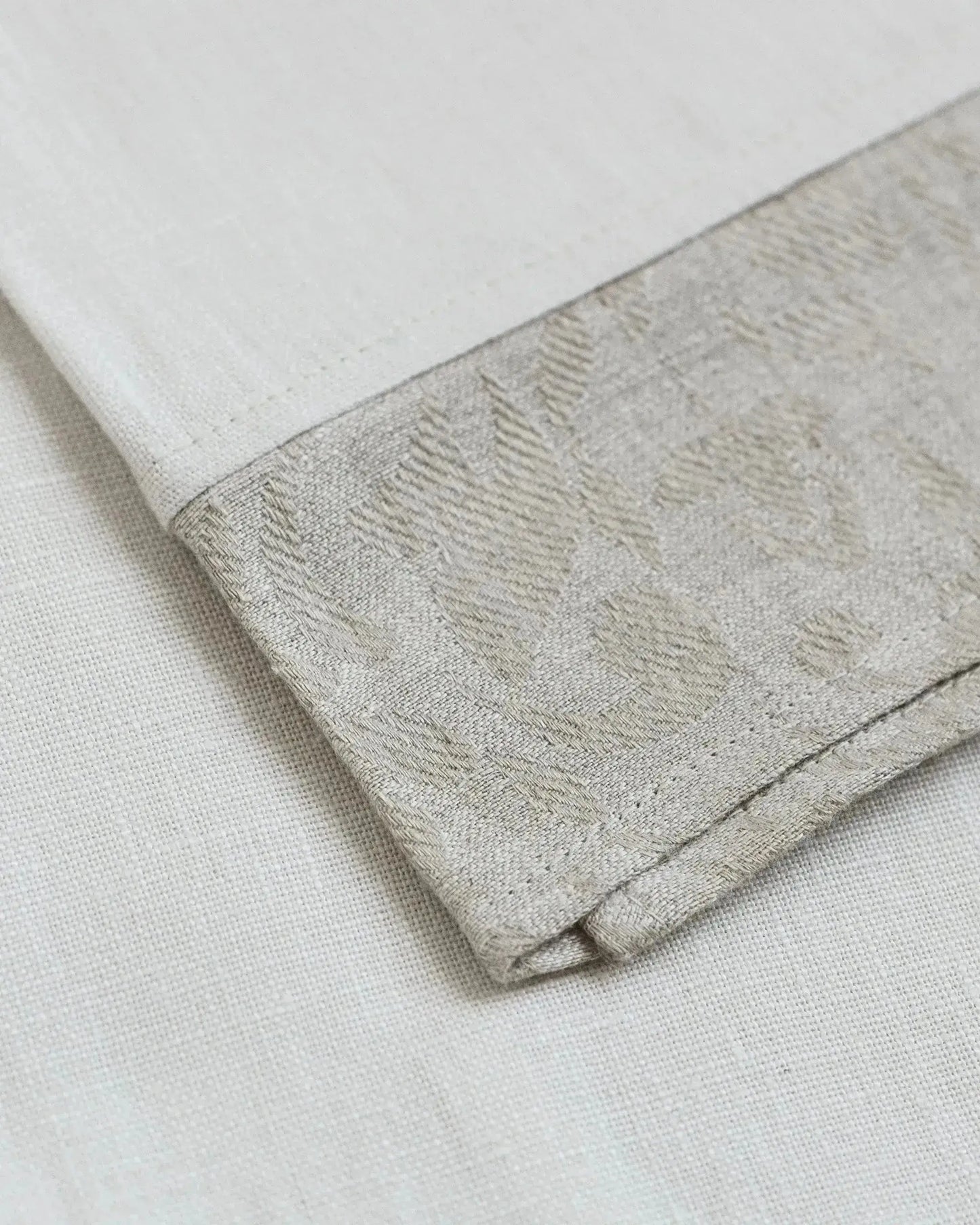 Linen Guest Towels