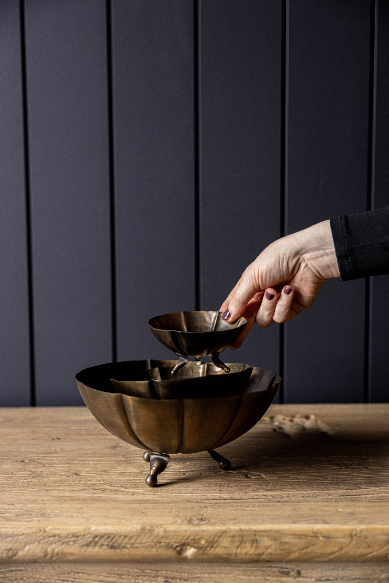 Vintage Inspired Scalloped Footed Bowls